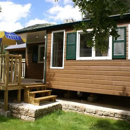 Camping Mobil Avec Terrasse Et Cuisine équipée à - Api-1-52-181