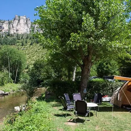 Campingplatz Mobil Avec Terrasse Et Cuisine Equipee A - Api-1-52-181 Meyrueis